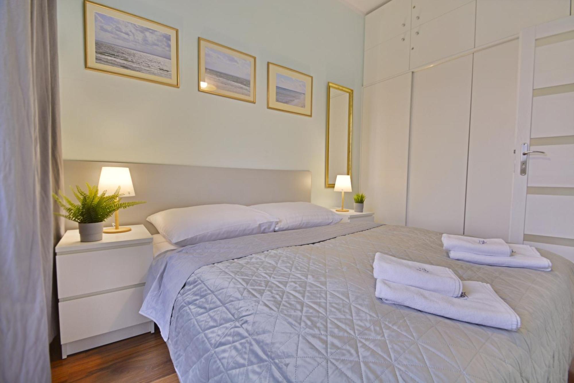 Platan - Apartamenty Bryza Swinoujscie Bagian luar foto