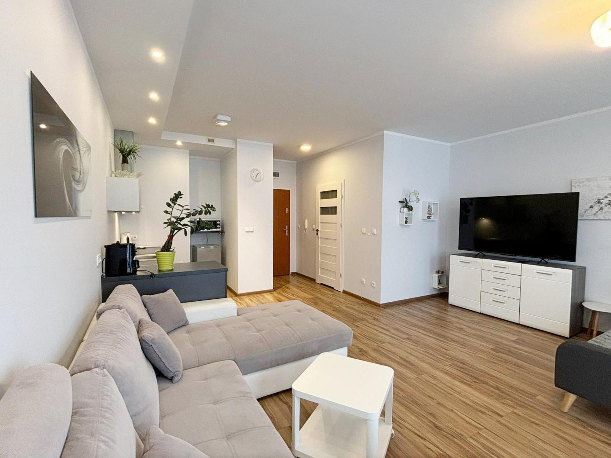 Platan - Apartamenty Bryza Swinoujscie Bagian luar foto