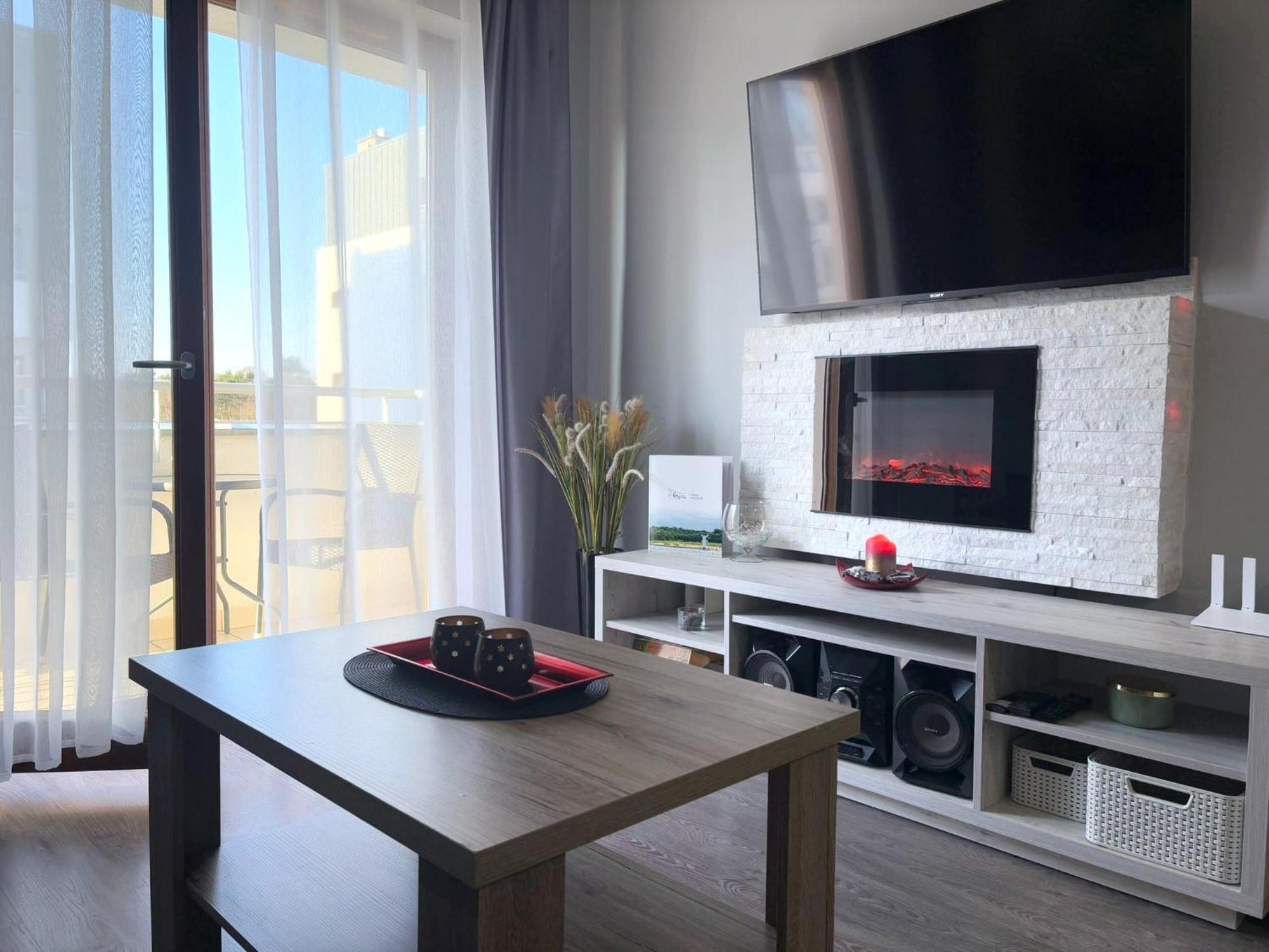 Platan - Apartamenty Bryza Swinoujscie Bagian luar foto