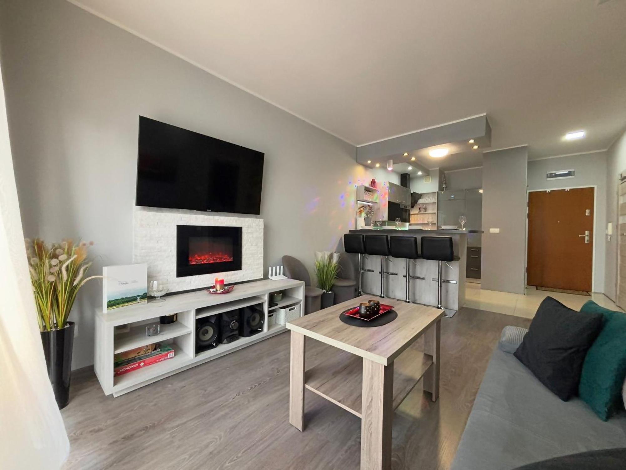 Platan - Apartamenty Bryza Swinoujscie Bagian luar foto