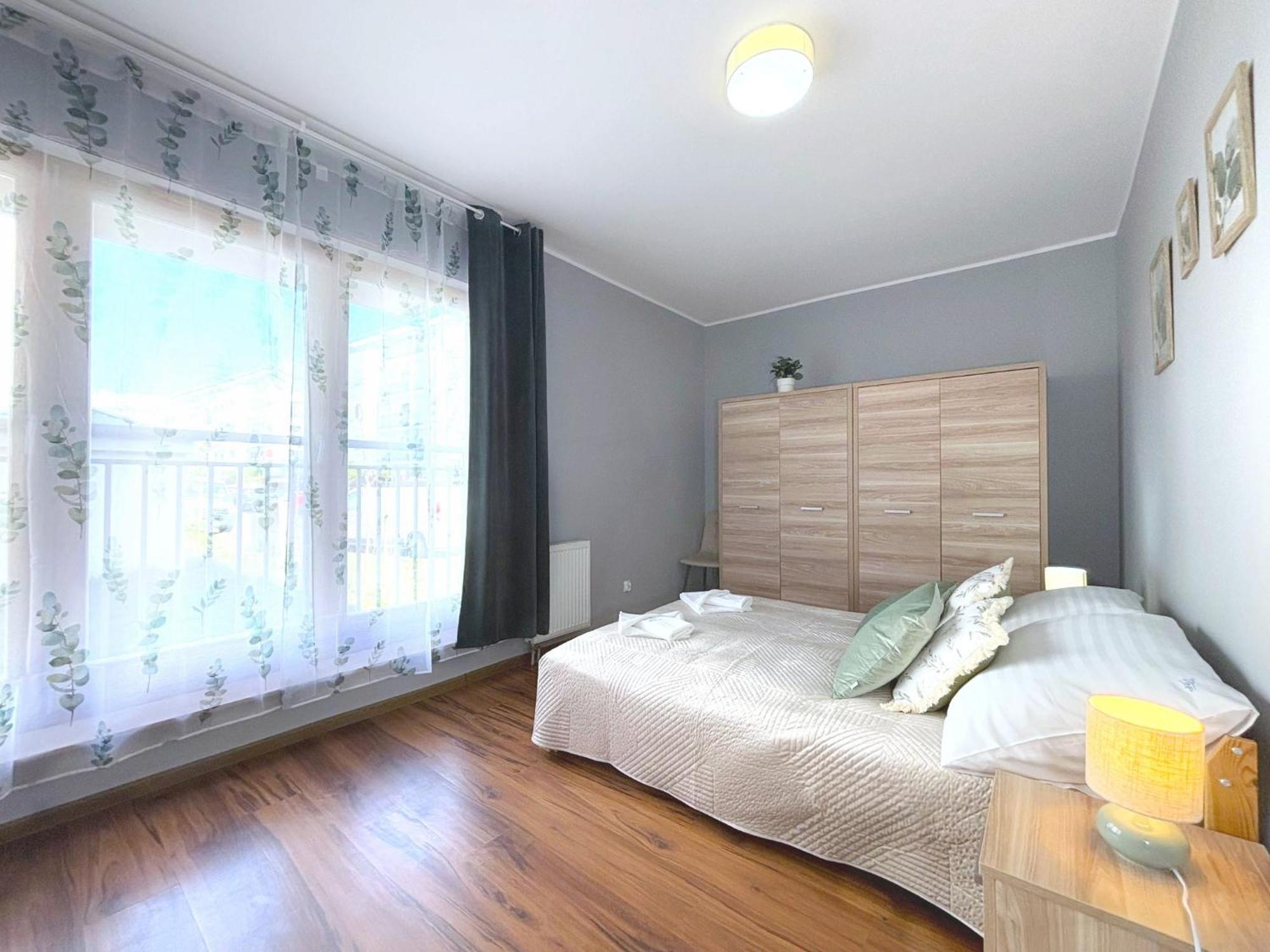 Platan - Apartamenty Bryza Swinoujscie Bagian luar foto
