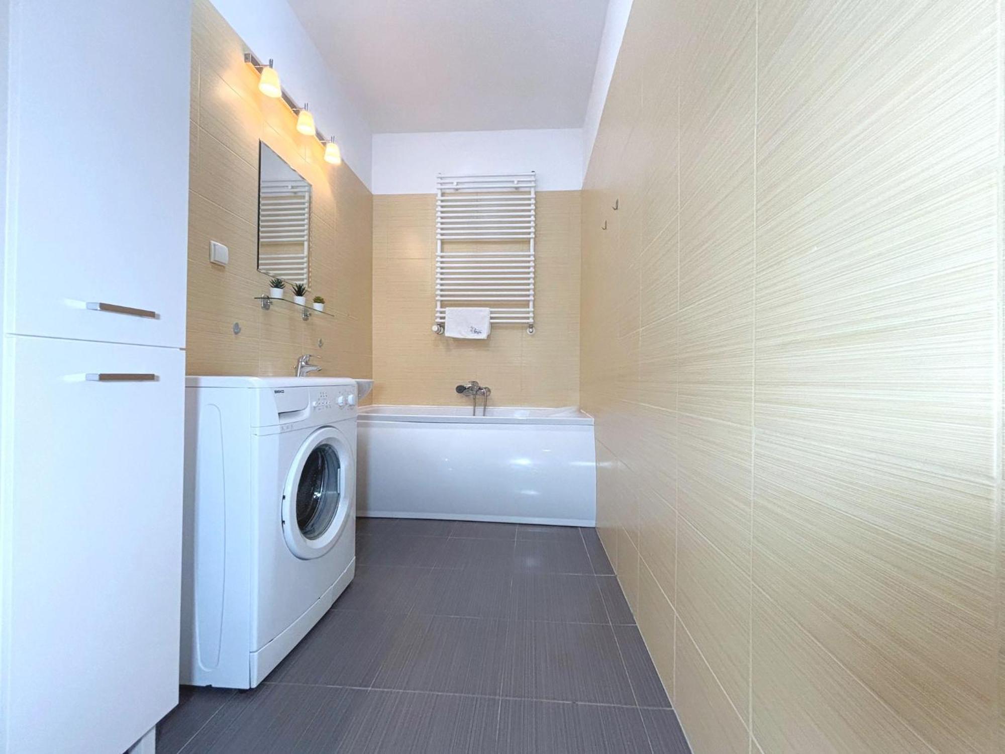 Platan - Apartamenty Bryza Swinoujscie Bagian luar foto