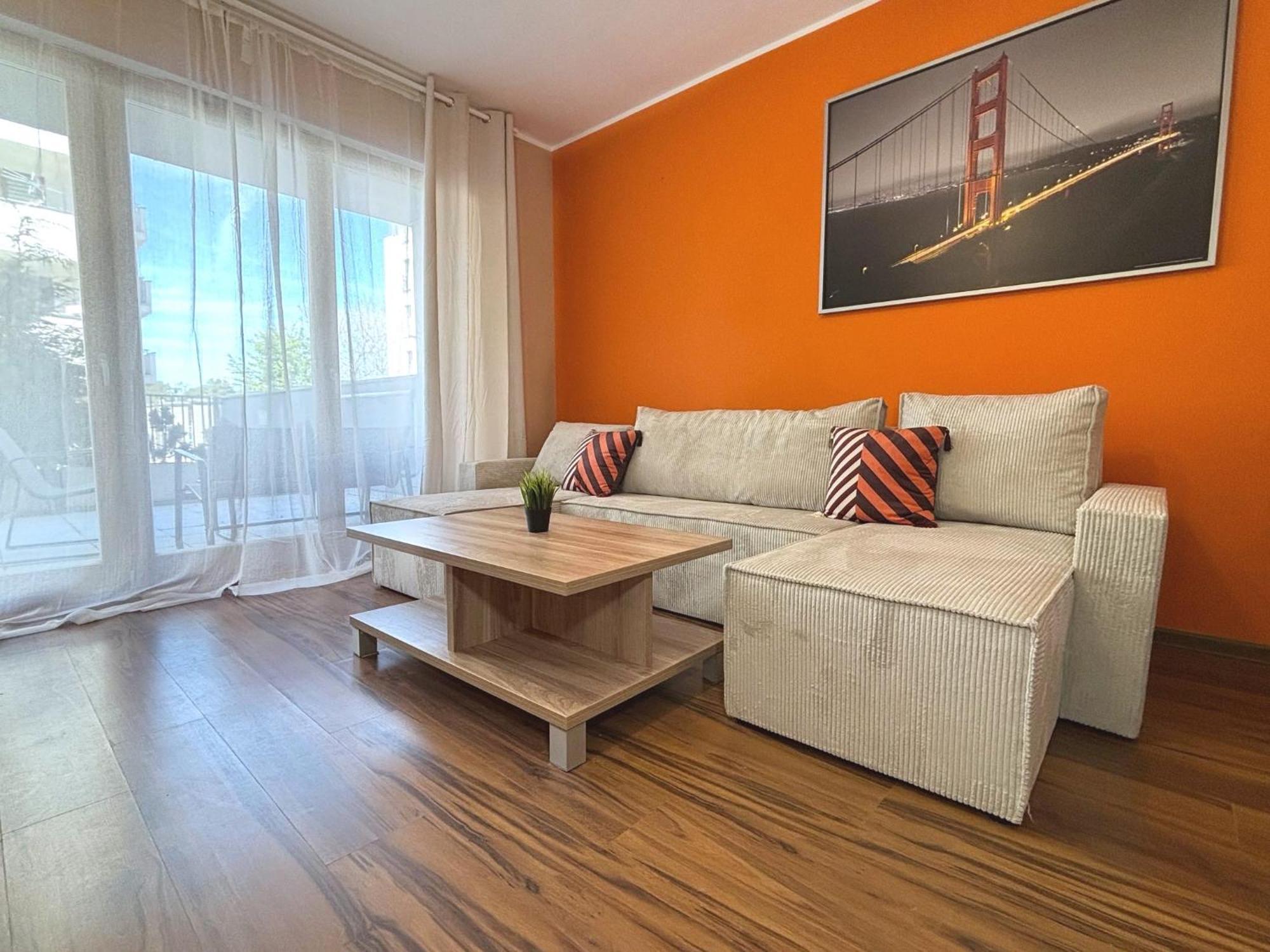 Platan - Apartamenty Bryza Swinoujscie Bagian luar foto